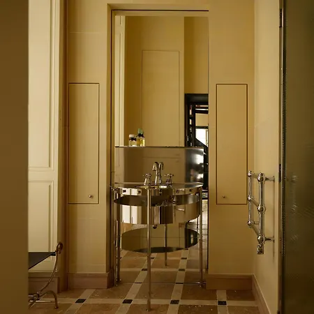 Apartment Pied A Terre Palais Royal