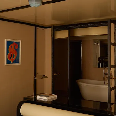 Apartment Pied A Terre Palais Royal Paris