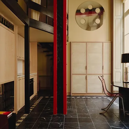 Apartment Pied A Terre Palais Royal Paris