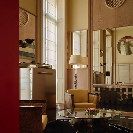 Pied A Terre Palais Royal Paris